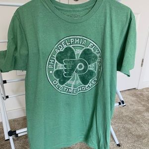 Lucky green Philadelphia Flyers unisex tshirt